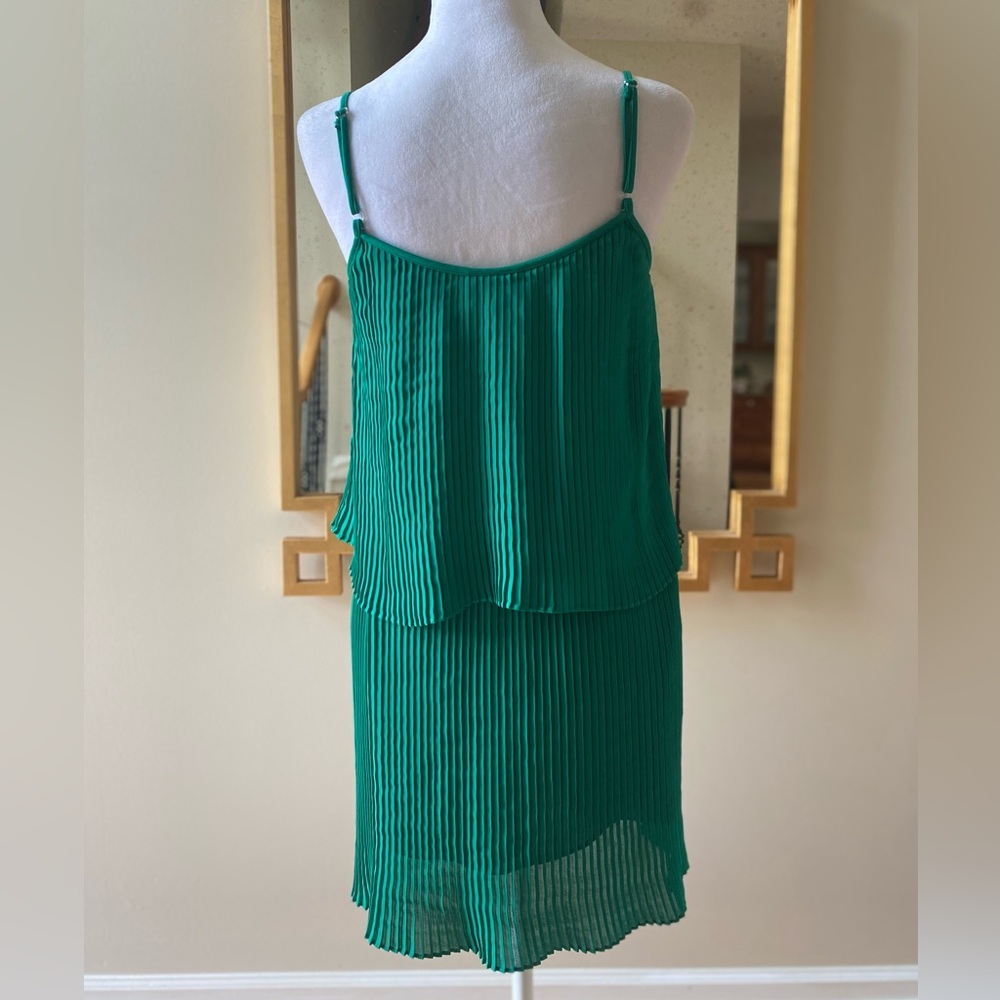 Parker Emerald Green Pleated Layered Mini Dress size XS - Picture 7 of 16